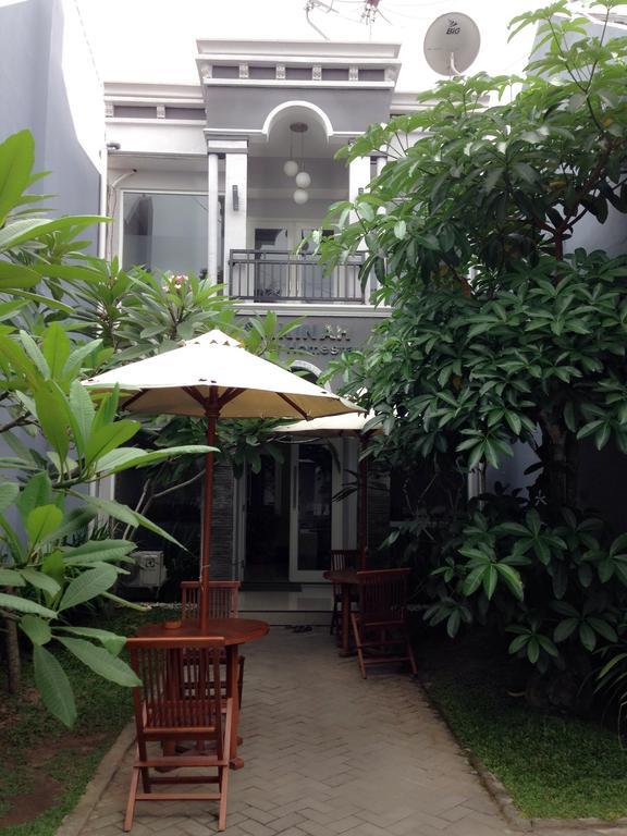Safa Homestay Yogyakarta Exteriör bild