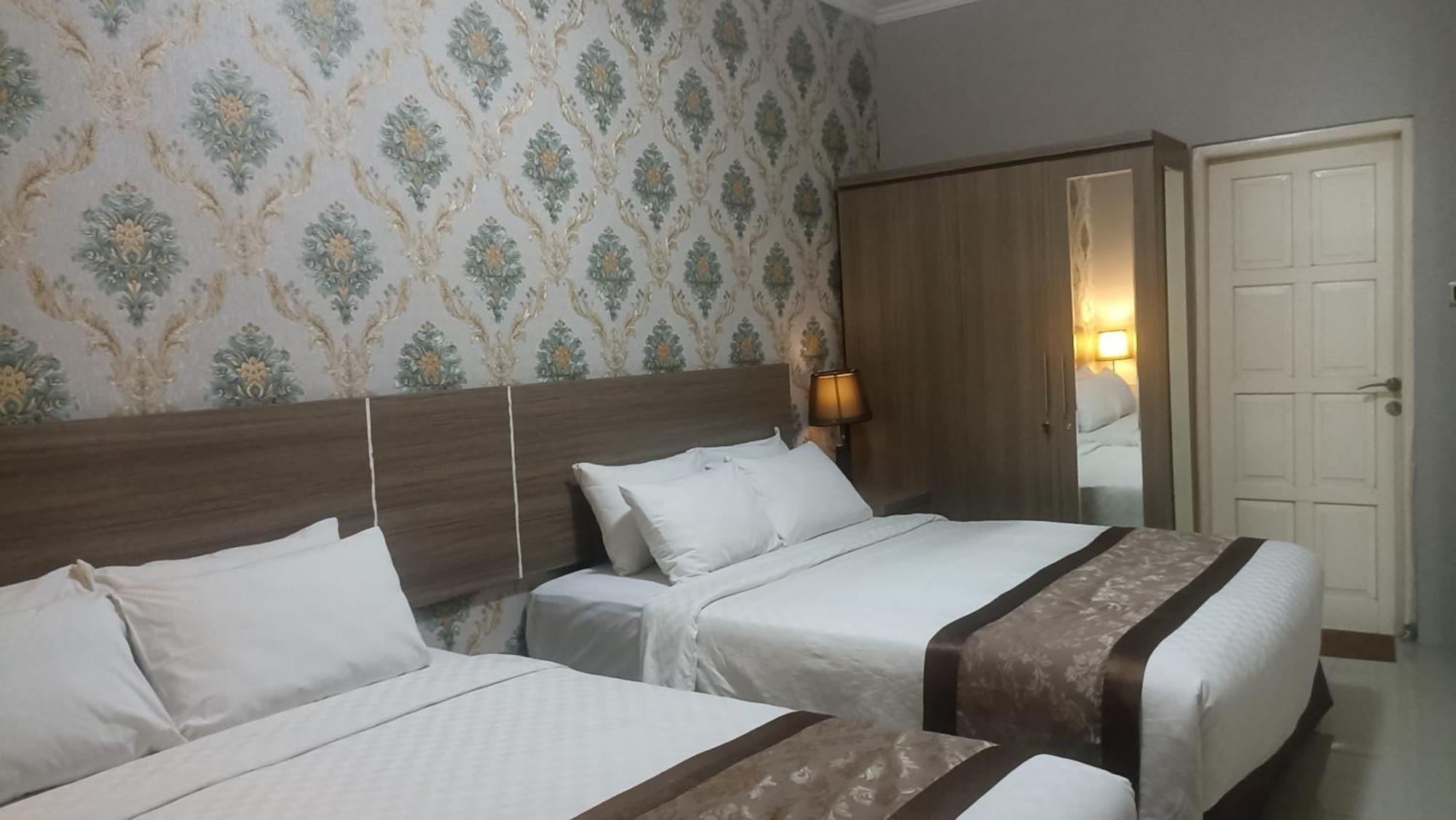 Safa Homestay Yogyakarta Exteriör bild