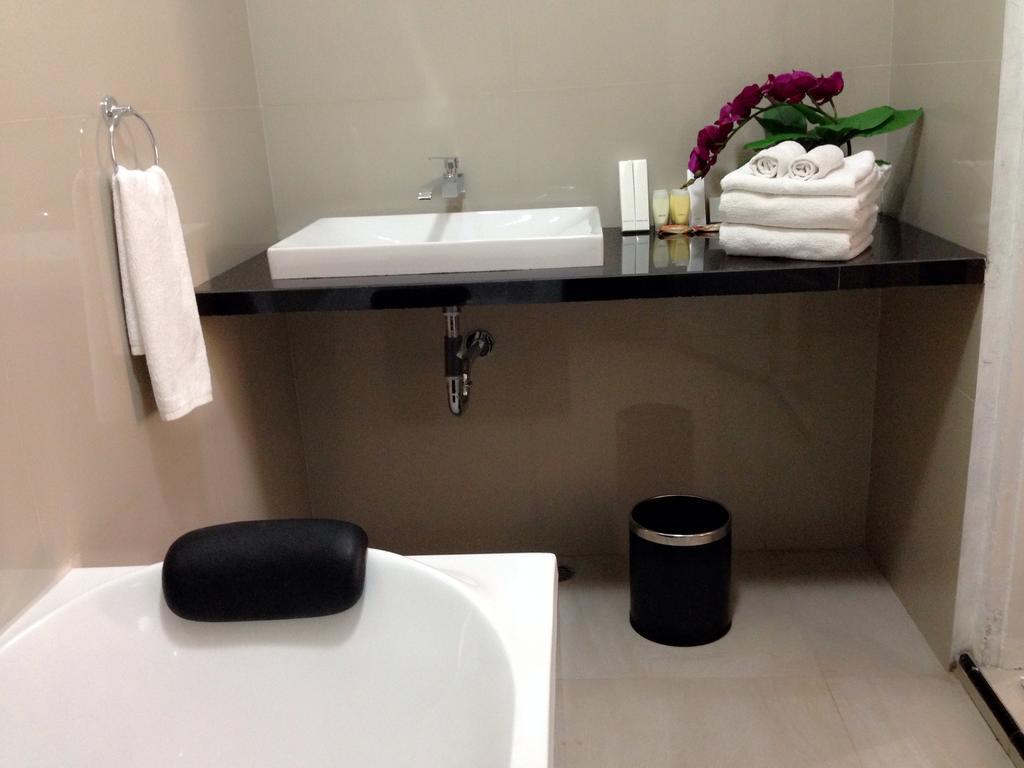 Safa Homestay Yogyakarta Exteriör bild