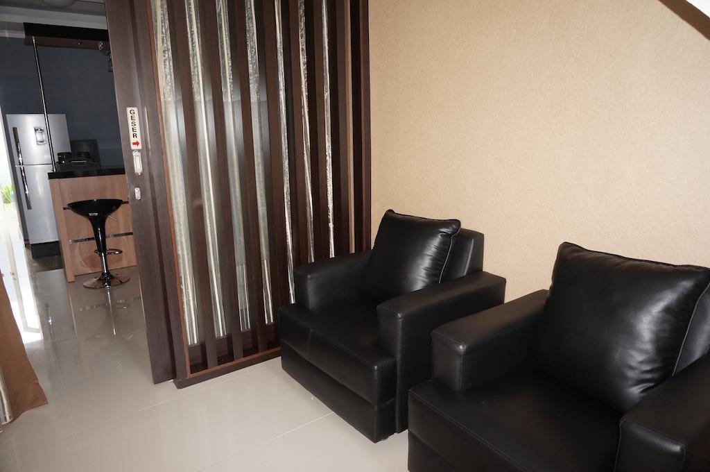 Safa Homestay Yogyakarta Exteriör bild